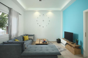 Nikea apartment near Piraeus port and metro st